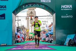 BIB: 50948
                            <button type="button" onclick="openModal(24870269)" class="btn btn-primary btn-sm float-right btn-popup" data-toggle="modal" data-target=".modal-high-quality">
                        <i class="fas fa-shopping-cart"></i> Add to Cart
                    </button>
                                            <button type="button" onclick="isThisMe(24870269, true)" class="btn btn-success btn-sm float-right btn-popup btn-isme hidden" data-toggle="tooltip" data-placement="bottom" title="นี่คือรูปของคุณใช่ไหม คลิกที่นี่เพื่อเอาเข้าอัลบั้ม">
                        <i class="fas fa-plus"></i> Add to album
                    </button>
                    <button type="button" onclick="isThisMe(24870269, false)" class="btn btn-warning btn-sm float-right btn-popup btn-isnotme hidden">
                        <i class="fas fa-ban"></i> Remove from album
                    </button>